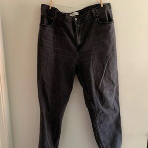 Abercrombie & Fitch Women’s  The ‘90s Straight Ultra High Rise Jeans